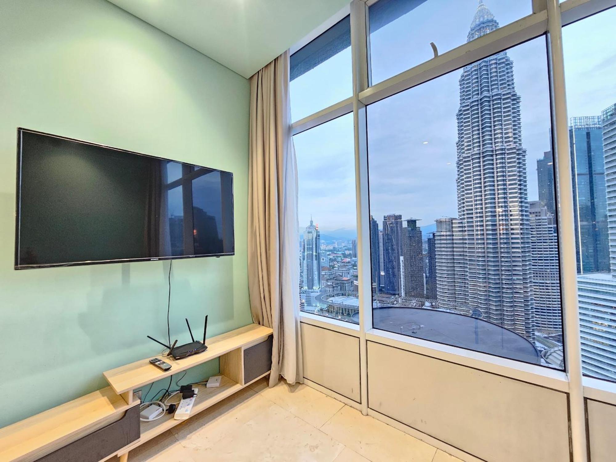 Sky Suites Klcc By Ali クアラルンプール エクステリア 写真